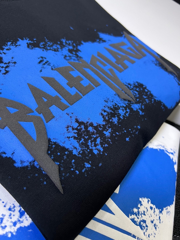 ブランドTシャツ全体デザイン